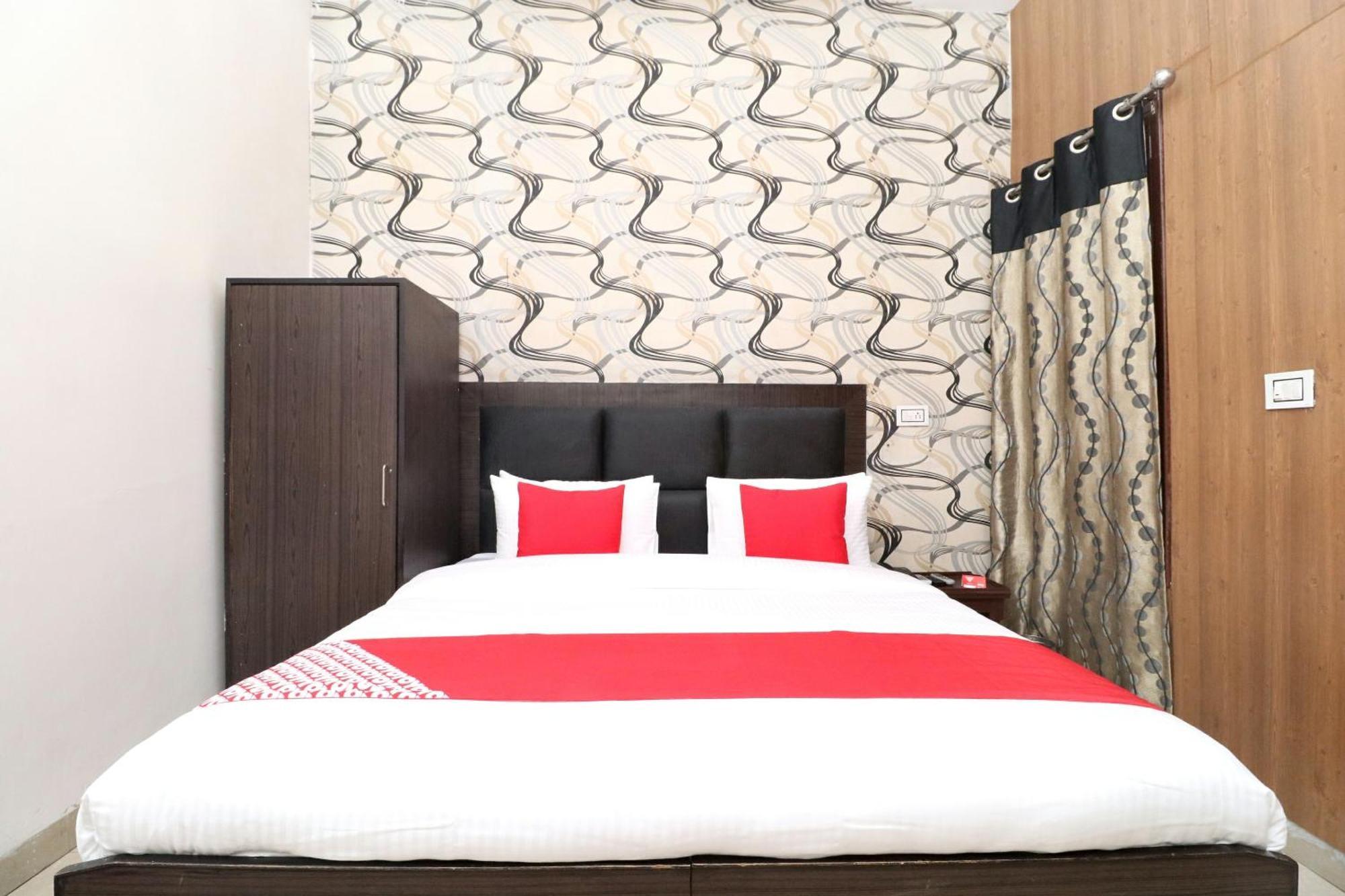 Oyo Hotel Kailash Regency Ludhiana Eksteriør bilde